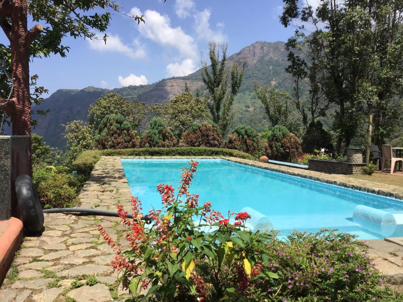 Wild Elephant Eco Friendly Resort Munnar Eksteriør bilde