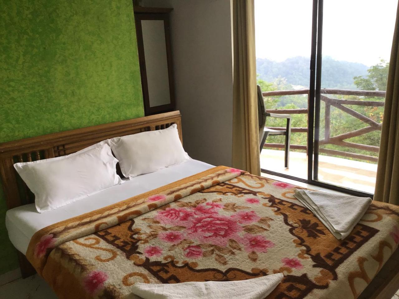 Wild Elephant Eco Friendly Resort Munnar Eksteriør bilde